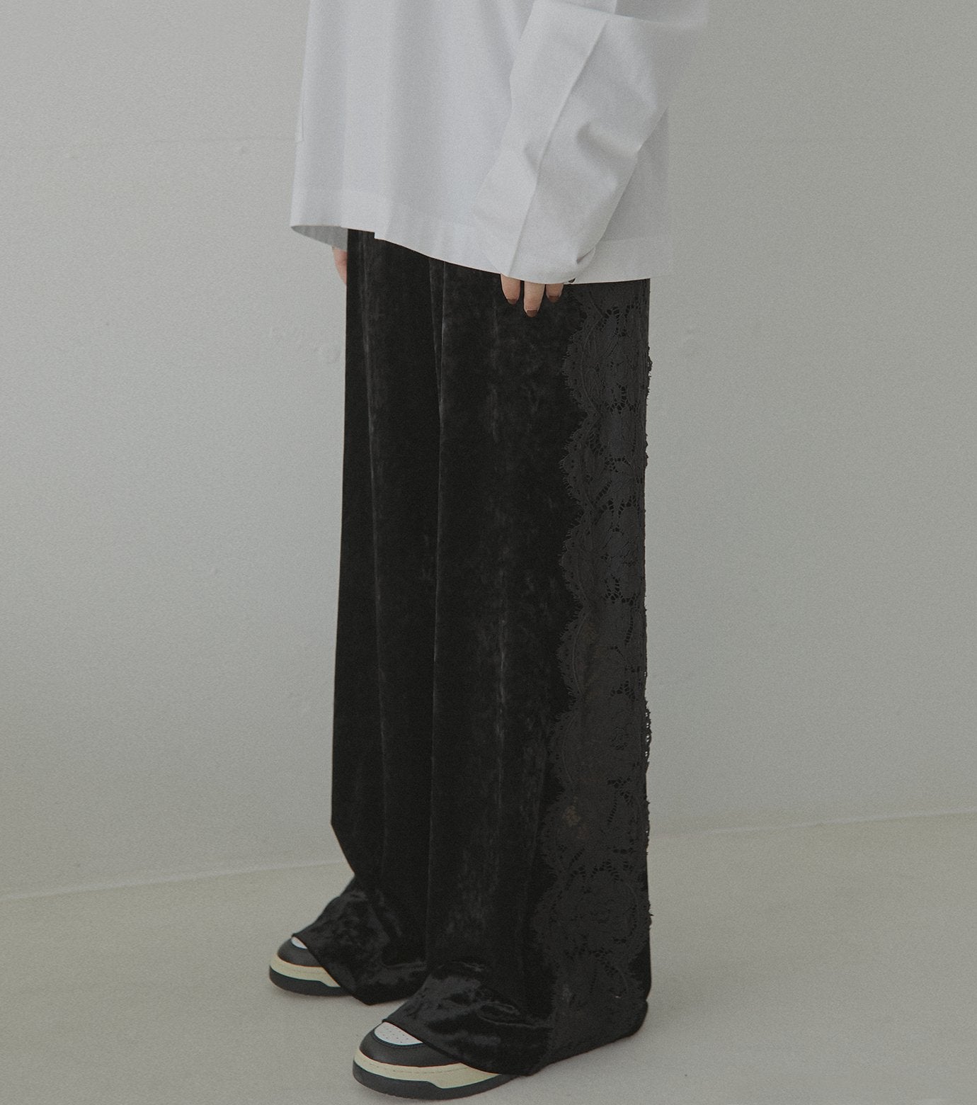 Side Lace Pants