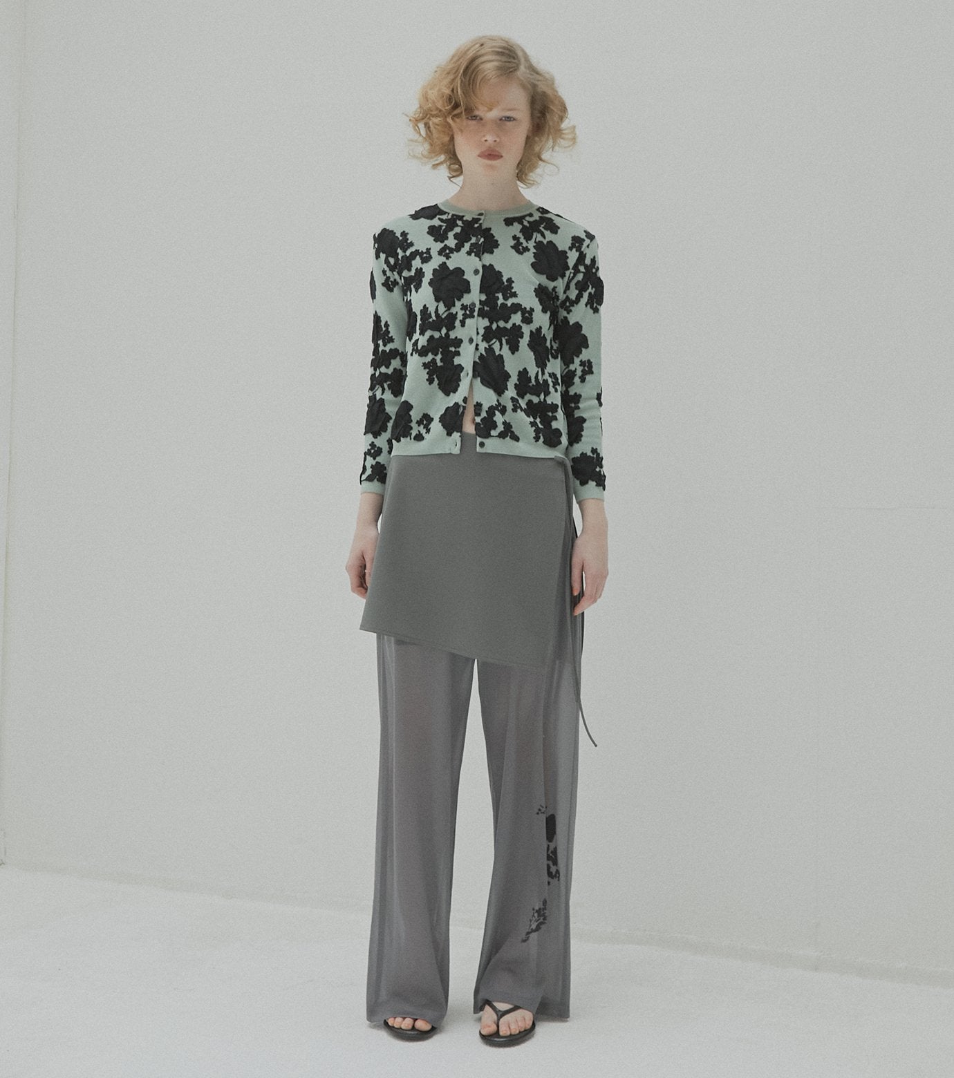 Sheer Relax Pant w/Flocked Flower