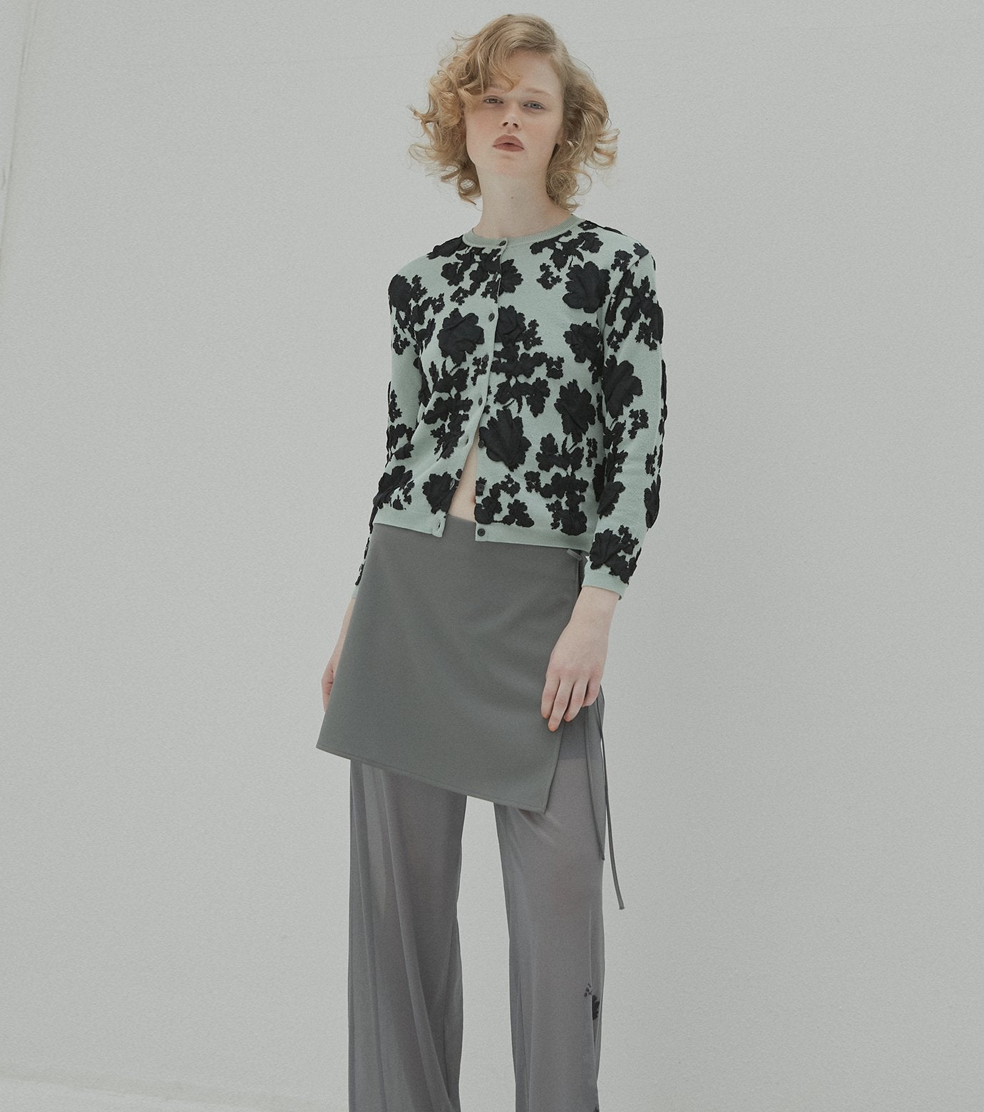 Sheer Relax Pant w/Flocked Flower