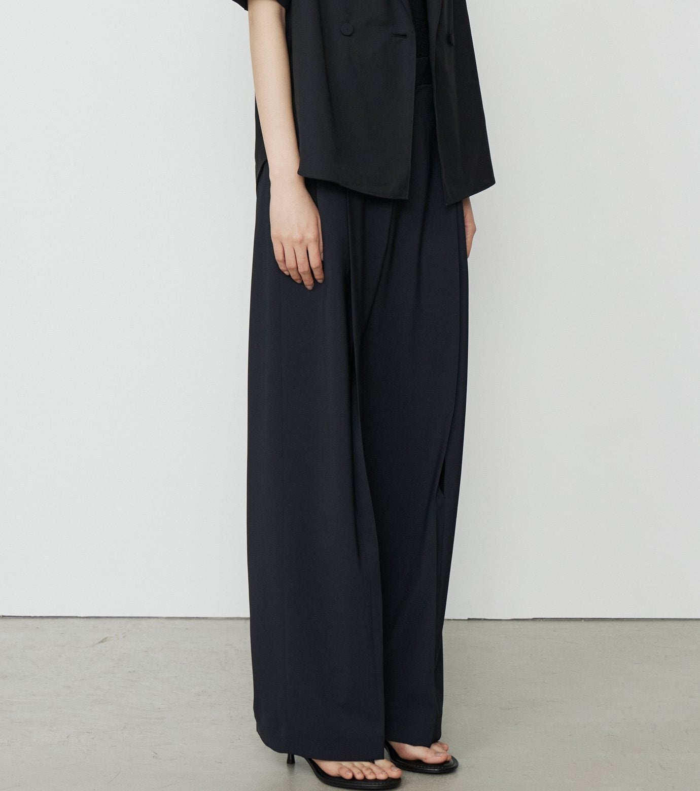 Wide Leg Trousers w/Cut Out Detail