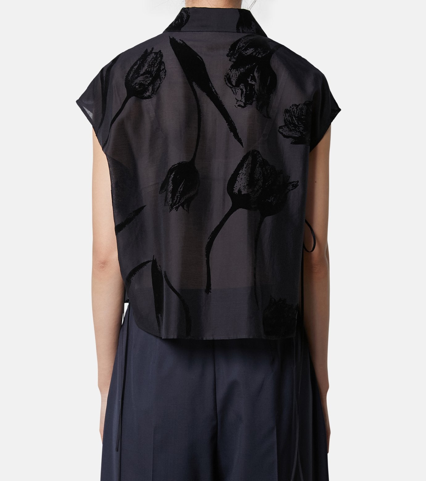 Flocky Print Cropped Shirt