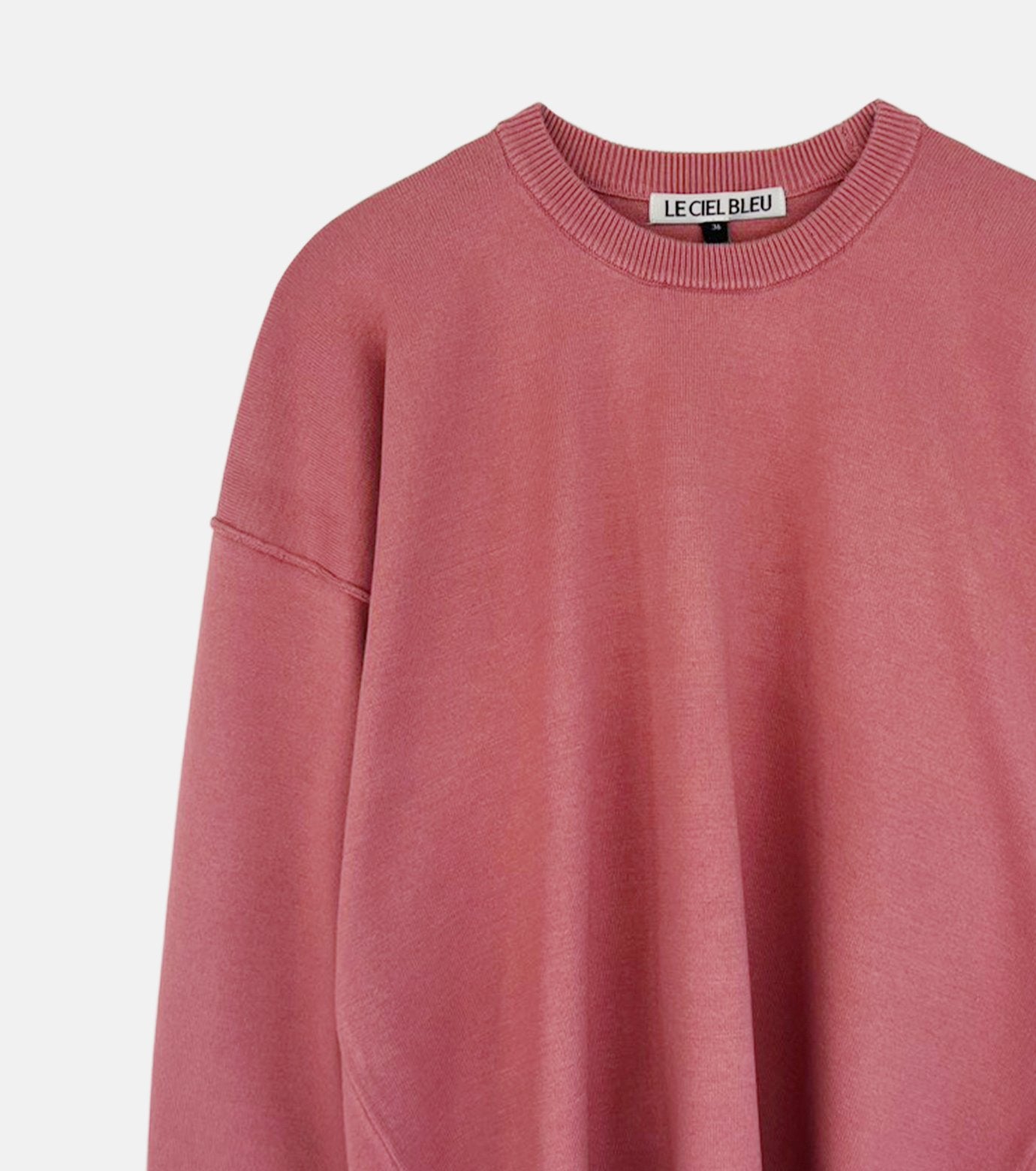 Flat-Cut Pullover