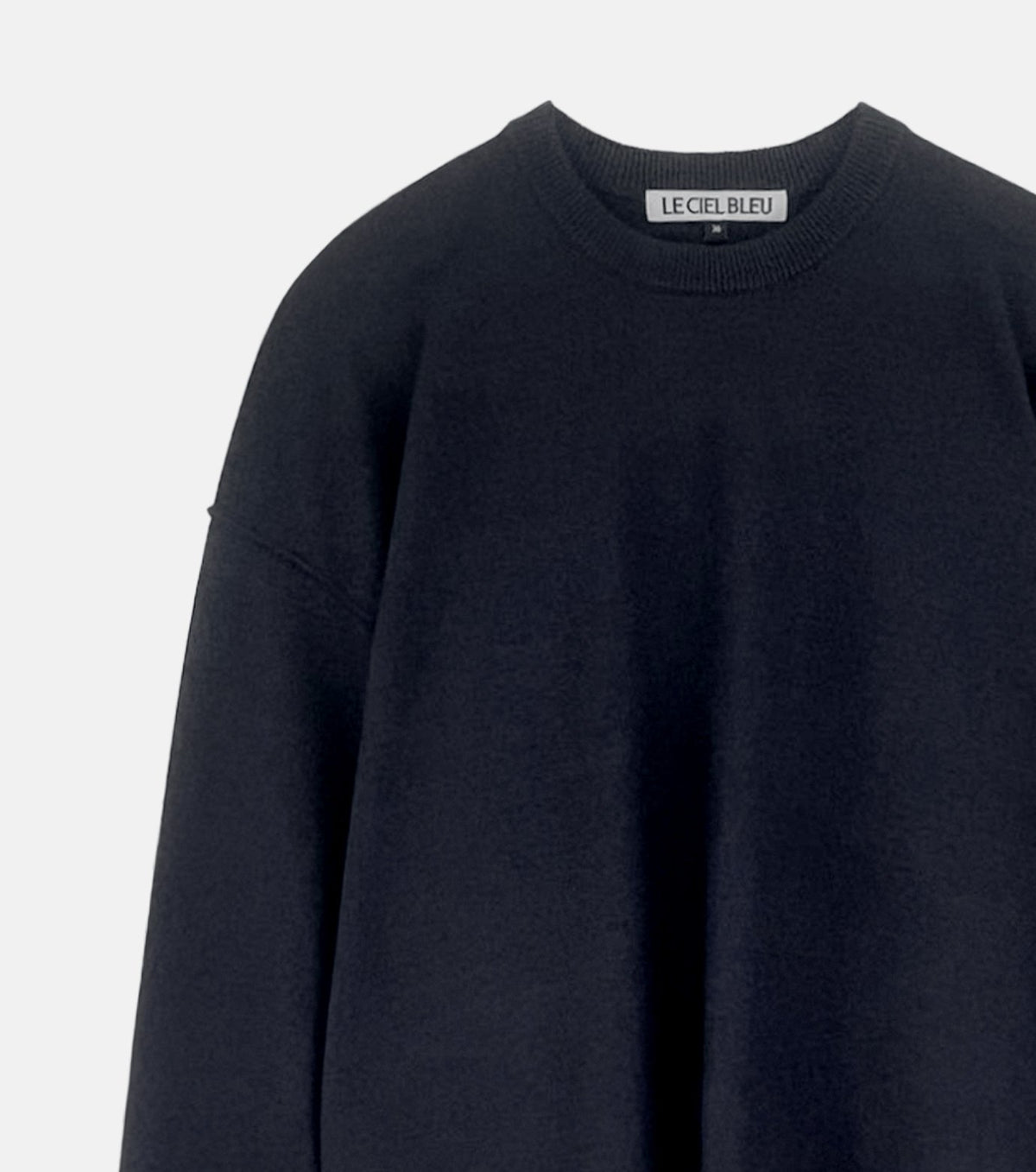 Flat-Cut Pullover