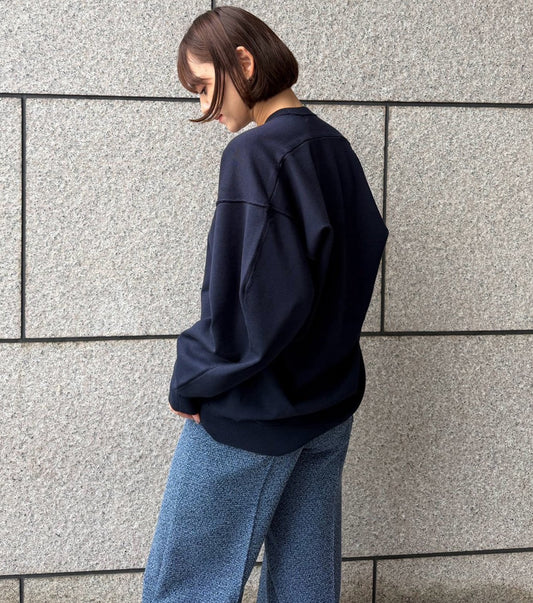 Flat-Cut Pullover