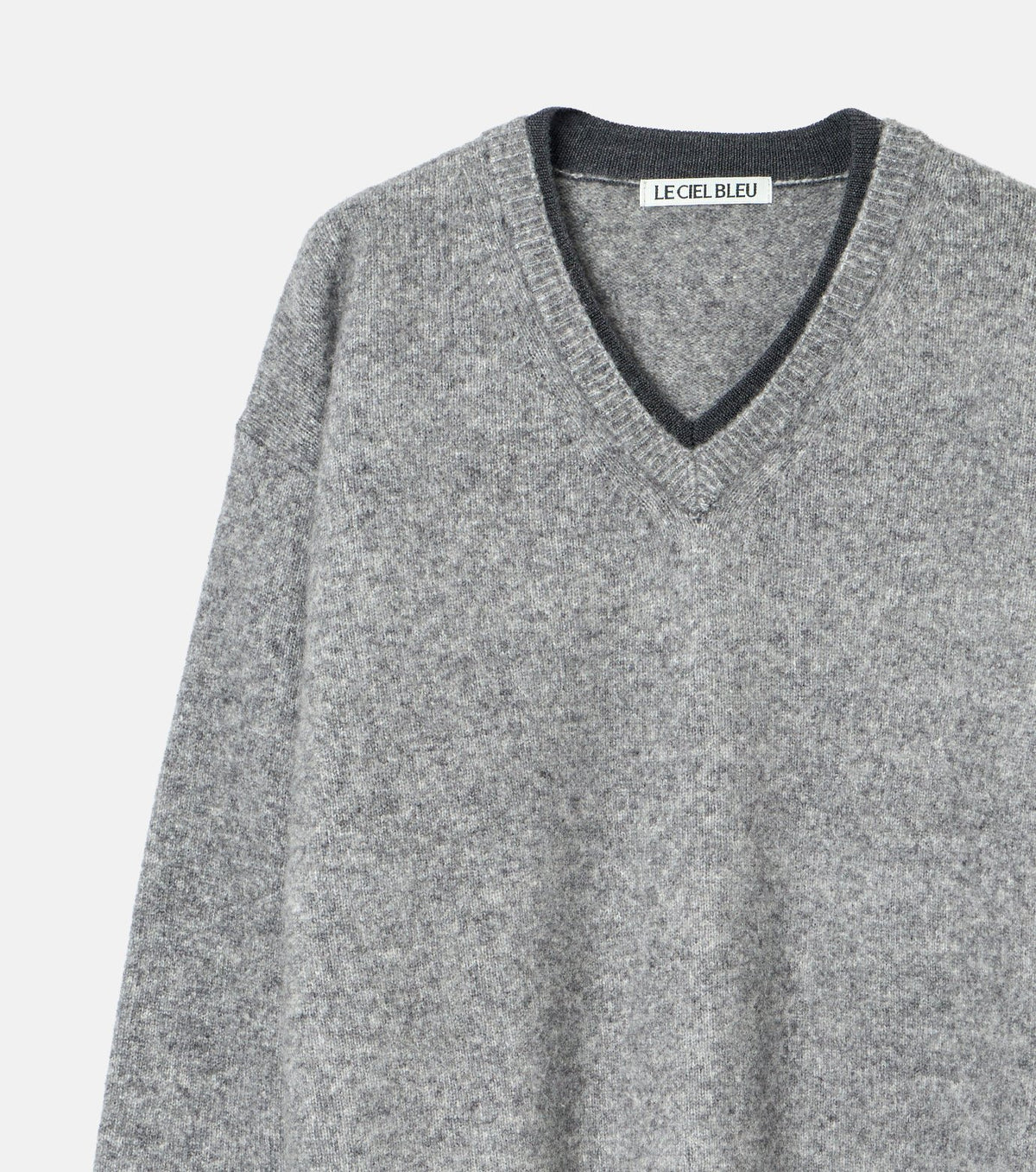 Contrast Collar V-Neck Pullover