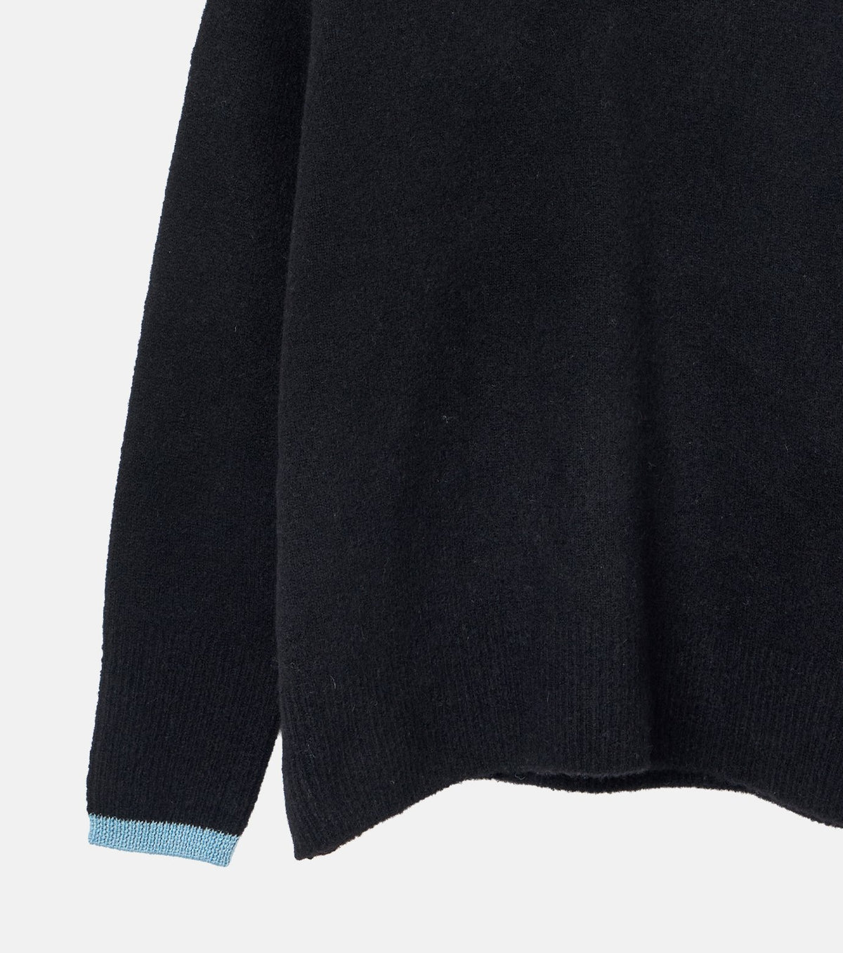 Contrast Collar V-Neck Pullover