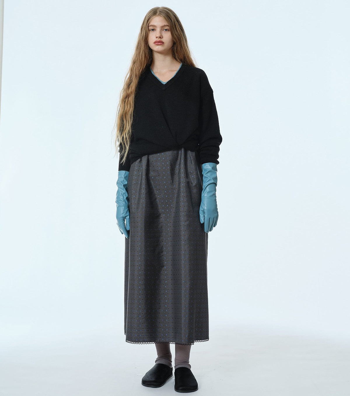 Contrast Collar V-Neck Pullover