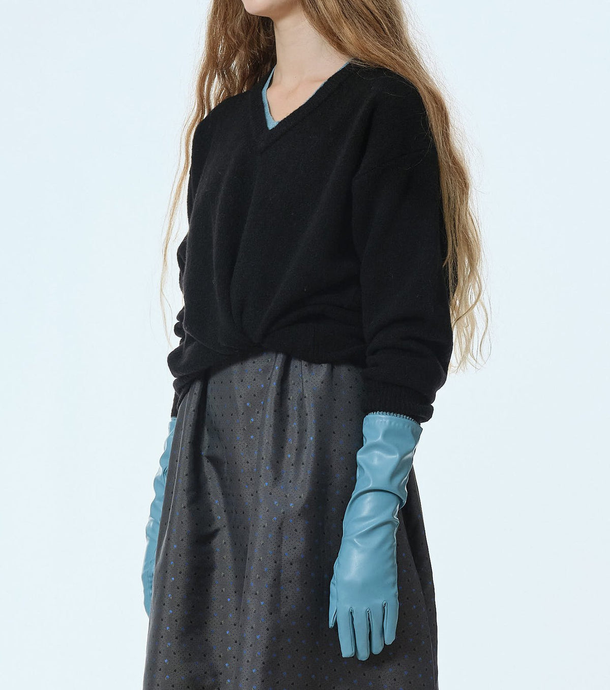 Contrast Collar V-Neck Pullover