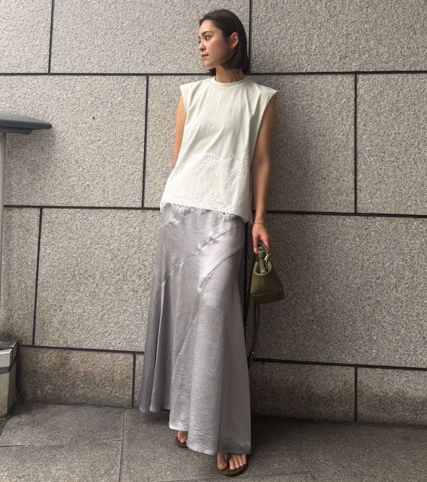 Lace Detail Sleeveless T-Shirt