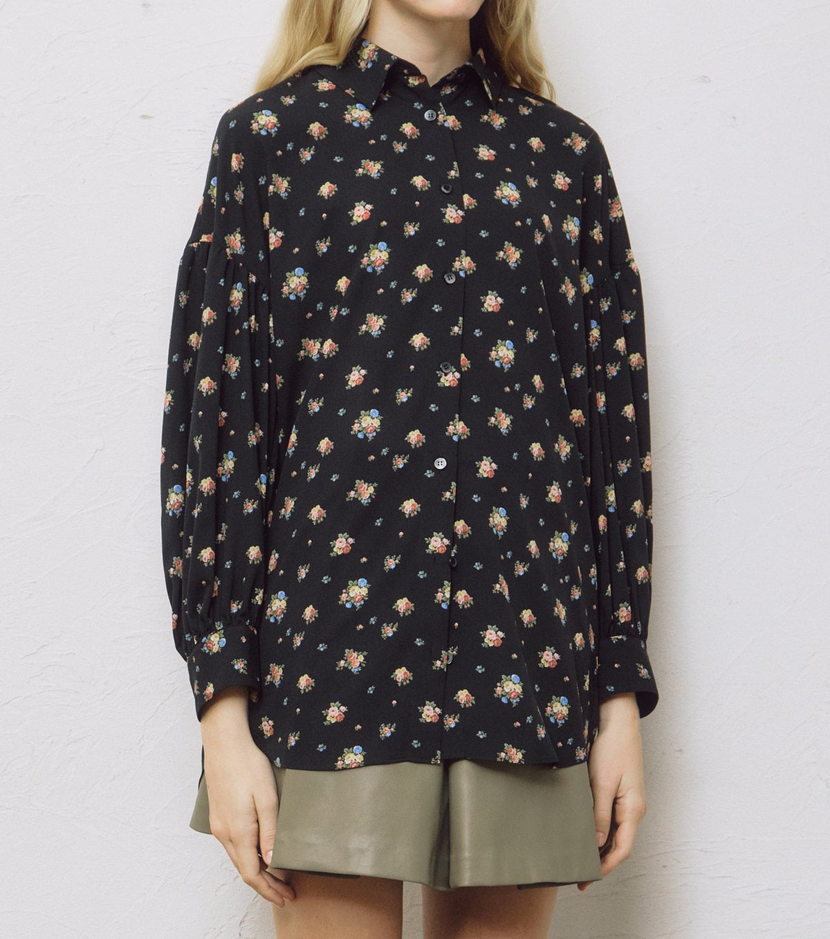 Floral Double Button Blouse