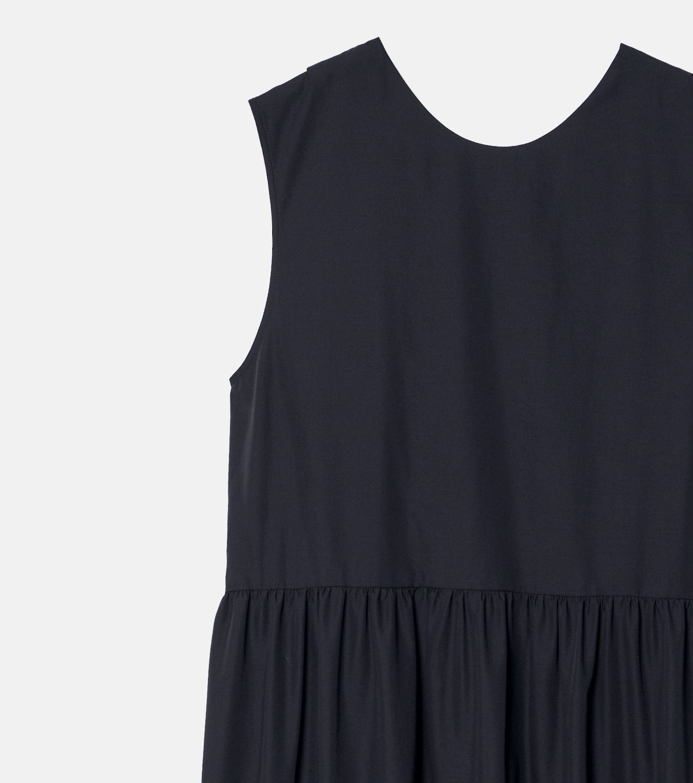 Sleeveless Dress w/Bow Detail
