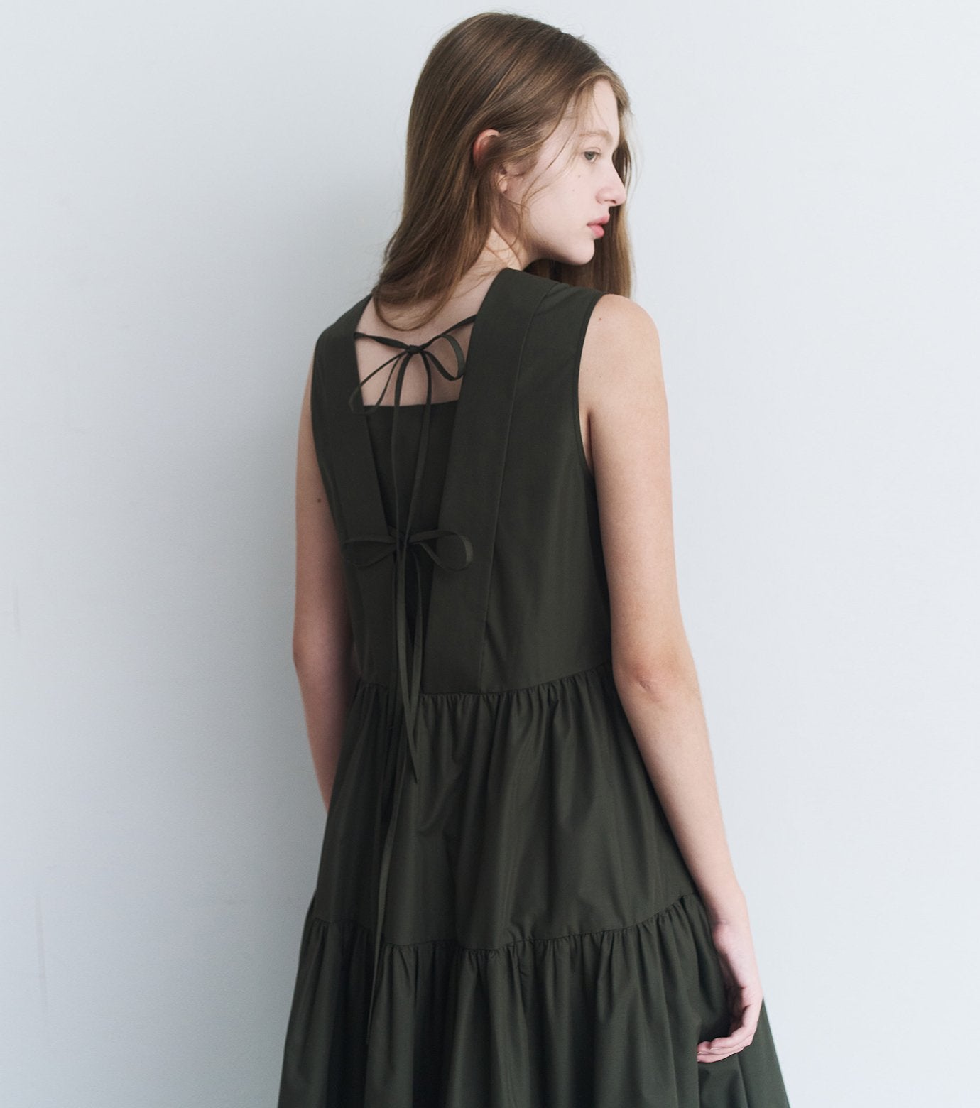 Sleeveless Dress w/Bow Detail
