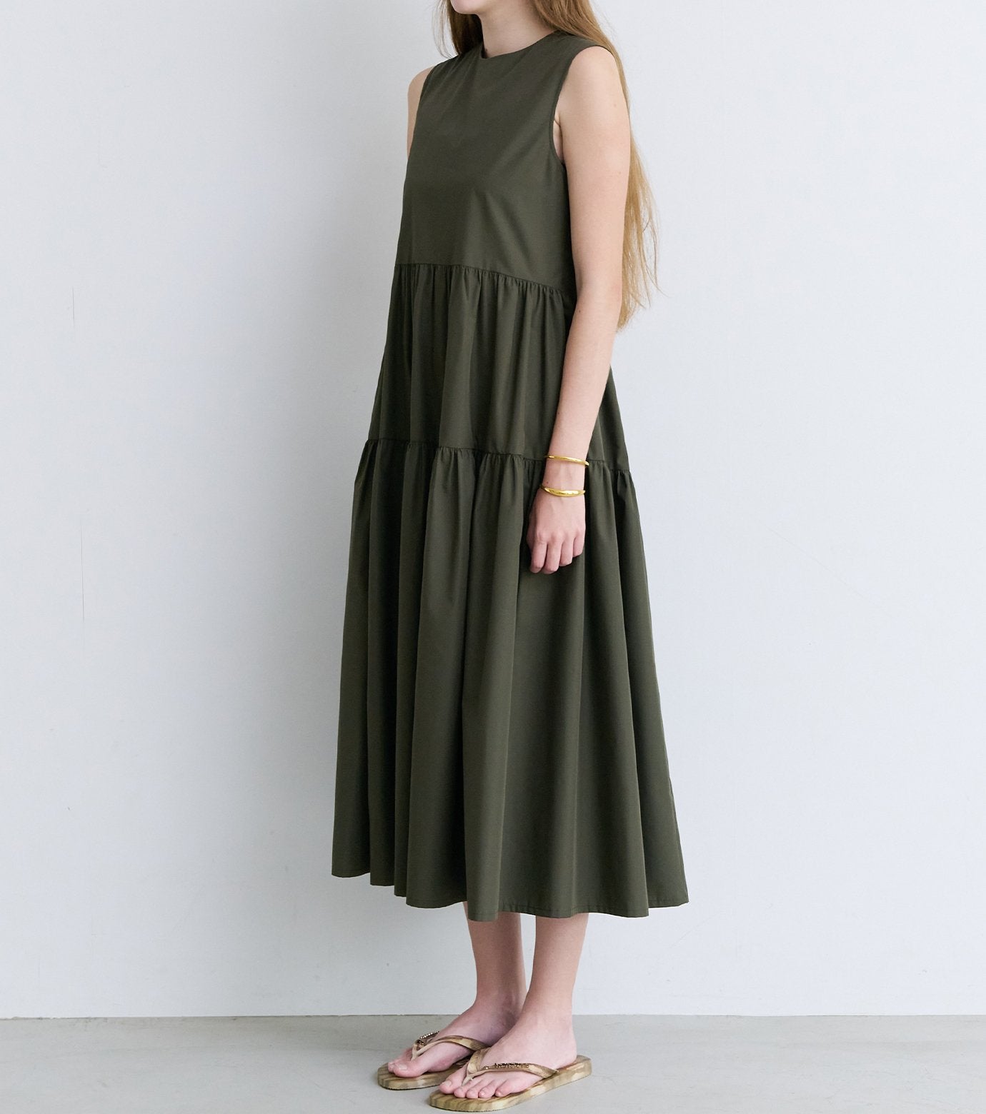Sleeveless Dress w/Bow Detail