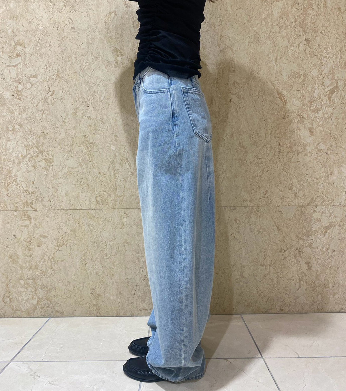 Barrel Leg Jeans