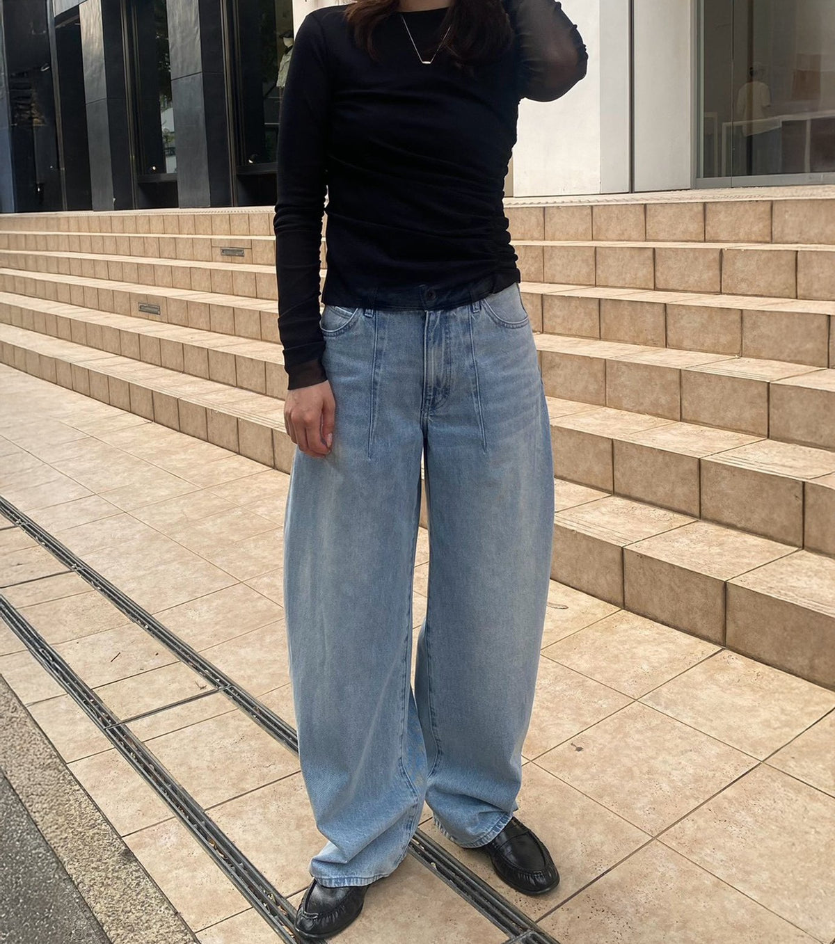 Barrel Leg Jeans