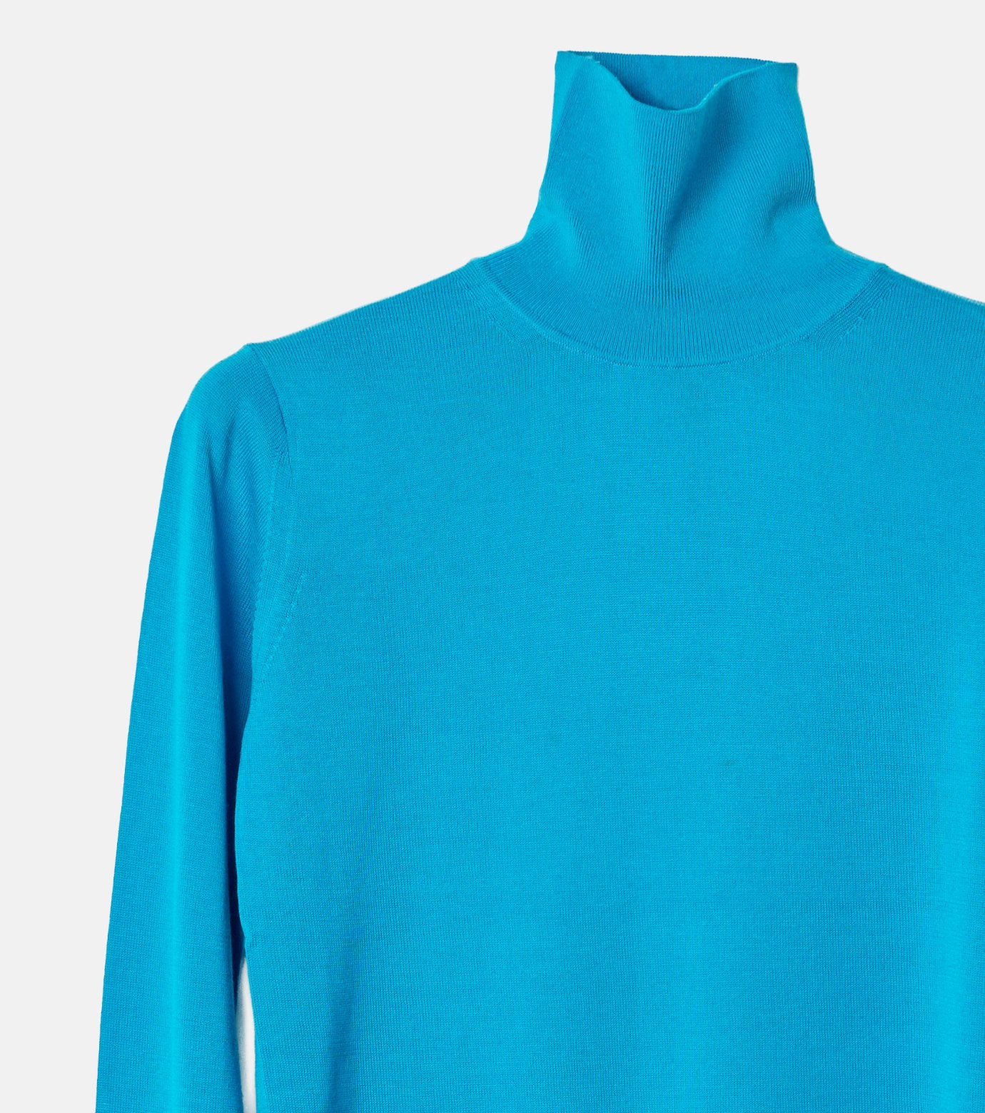 High-Gauge Turtleneck Knit