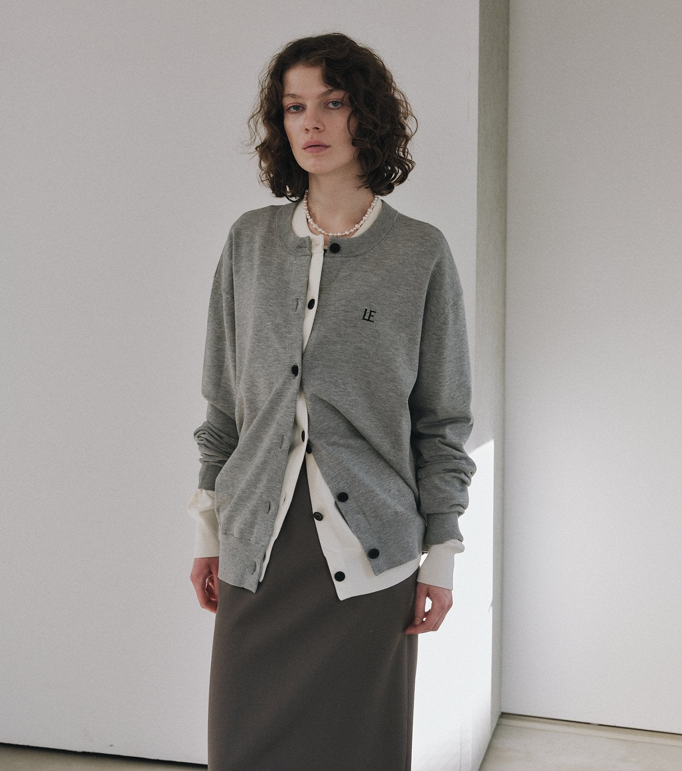 LE embroidery Cardigan