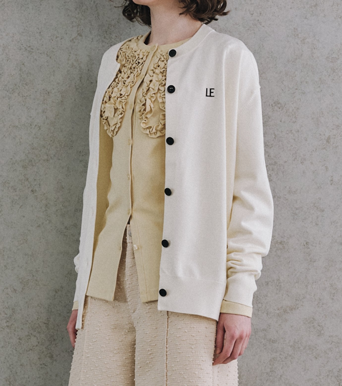 LE embroidery Cardigan