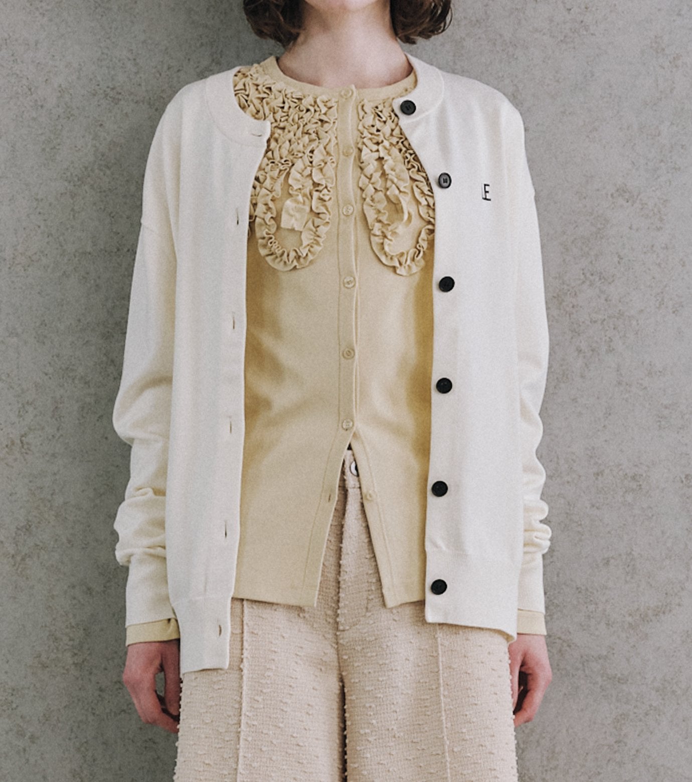 LE embroidery Cardigan