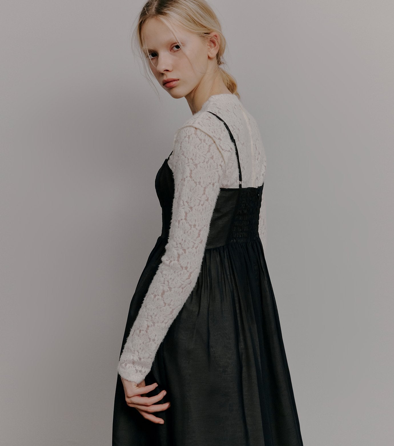 Round Neck Stretch Lace Top