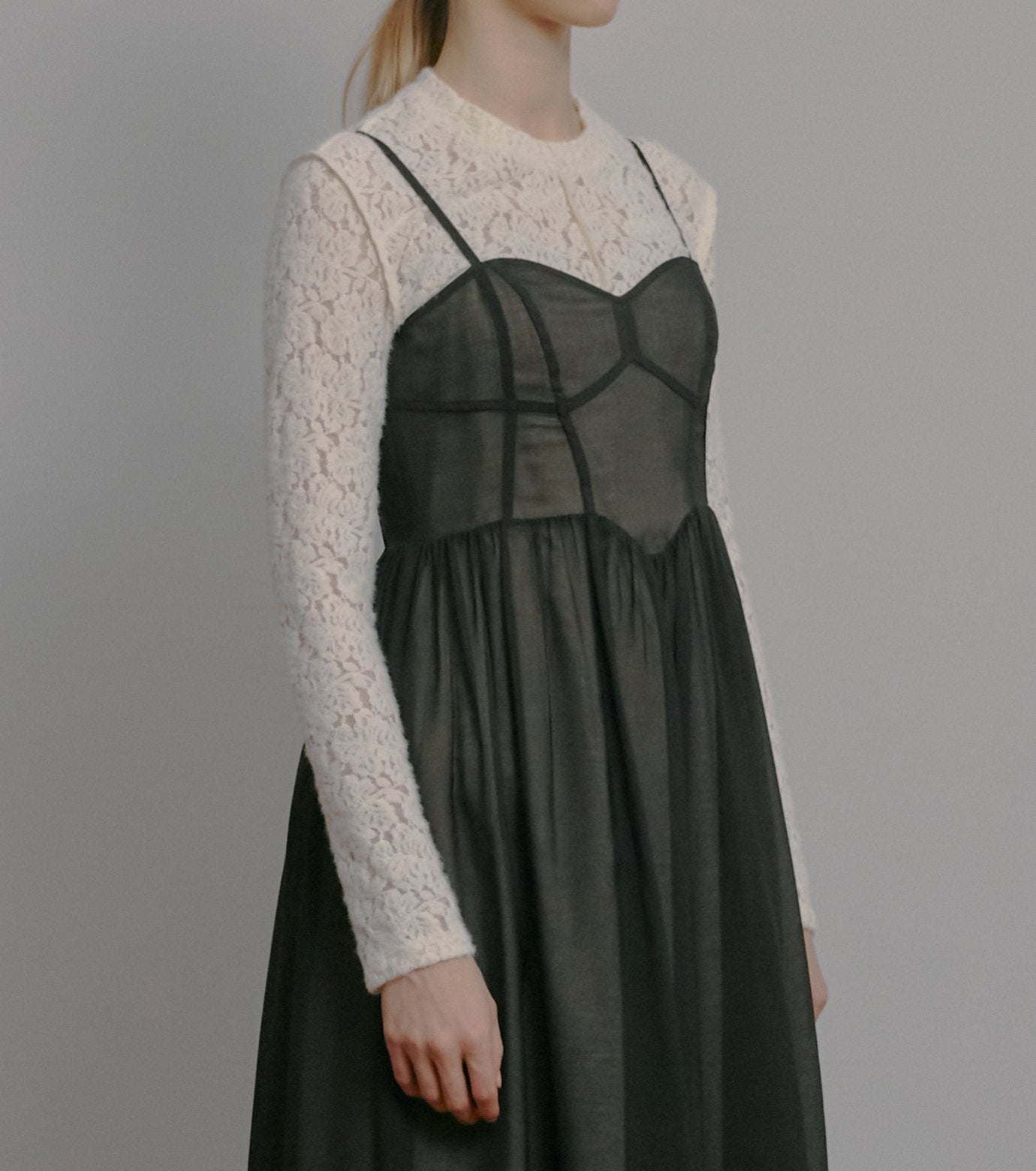 Round Neck Stretch Lace Top