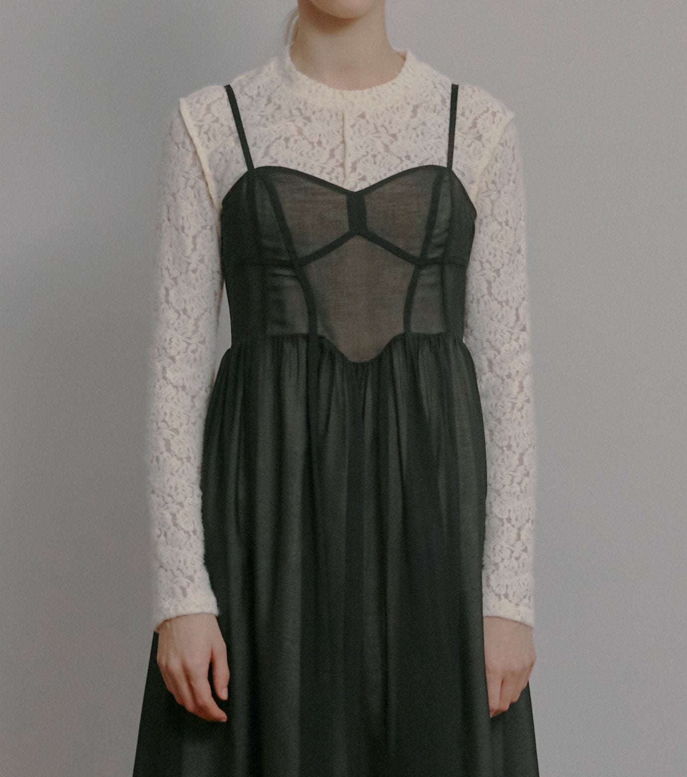 Round Neck Stretch Lace Top