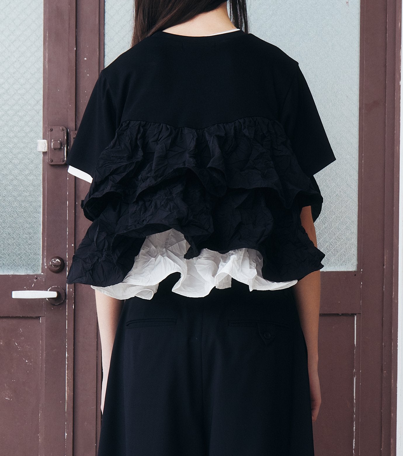 SS T-Shirt w/ Ruffled Hem