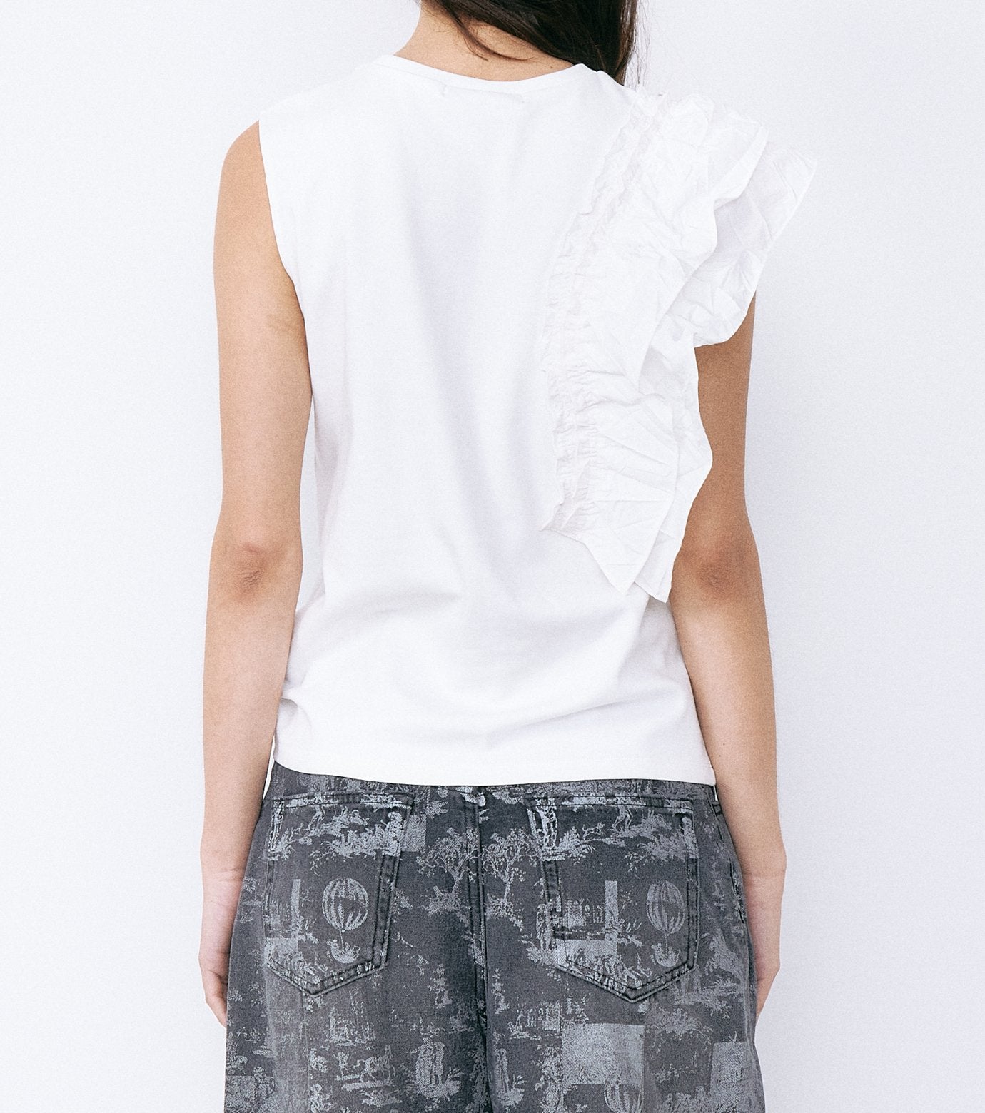 Ruffle Detail Sleeveless T-Shirt