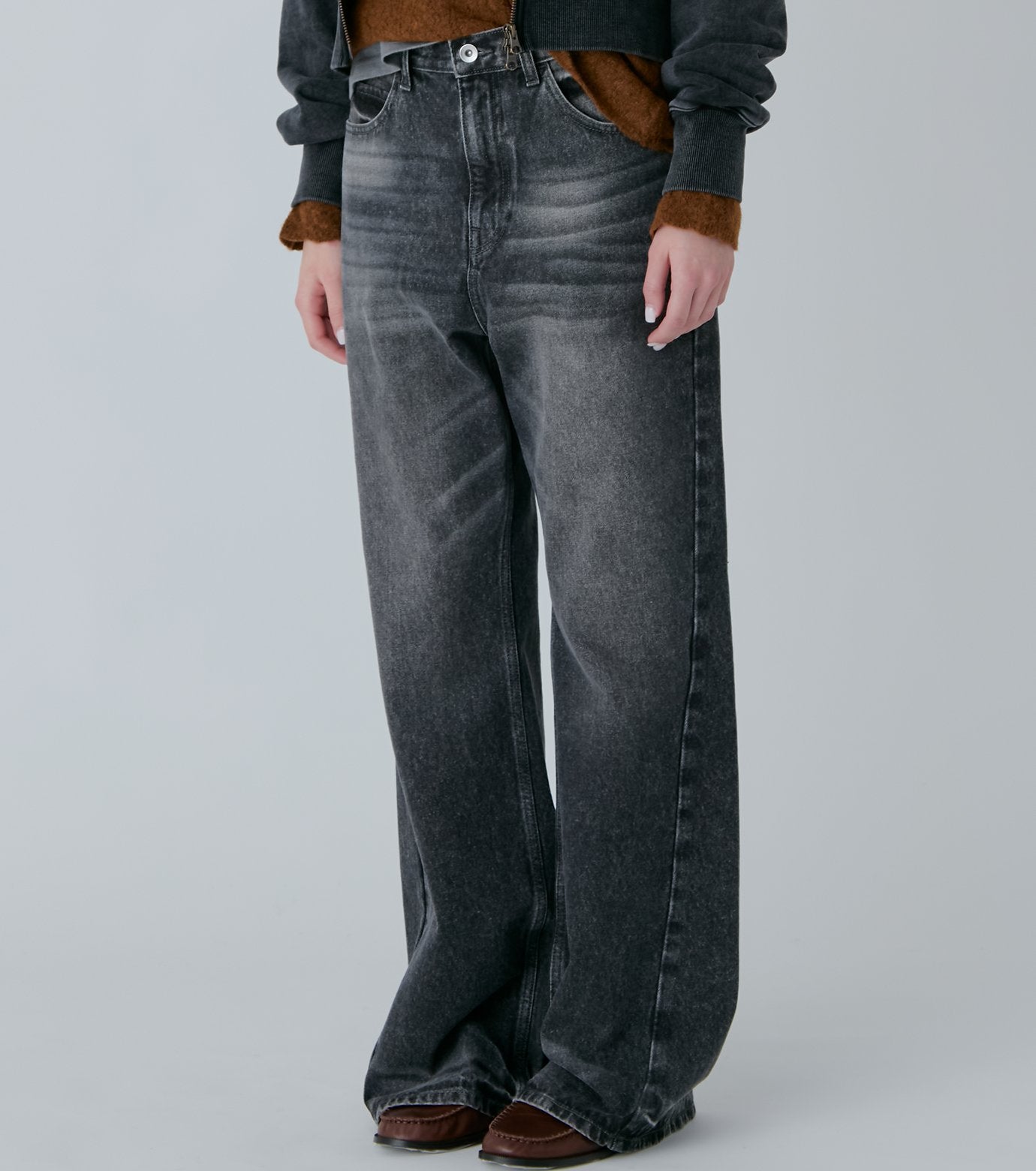 Mid-Rise Bootcut Jeans