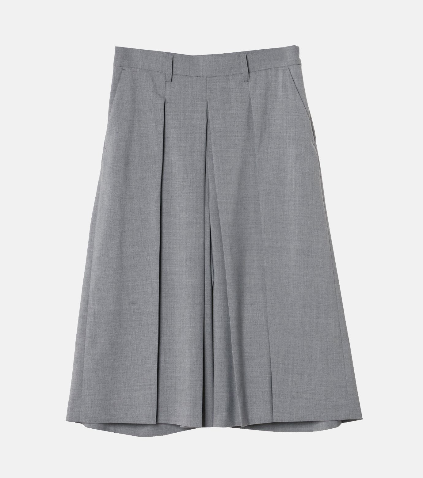 Pleated Half Pants