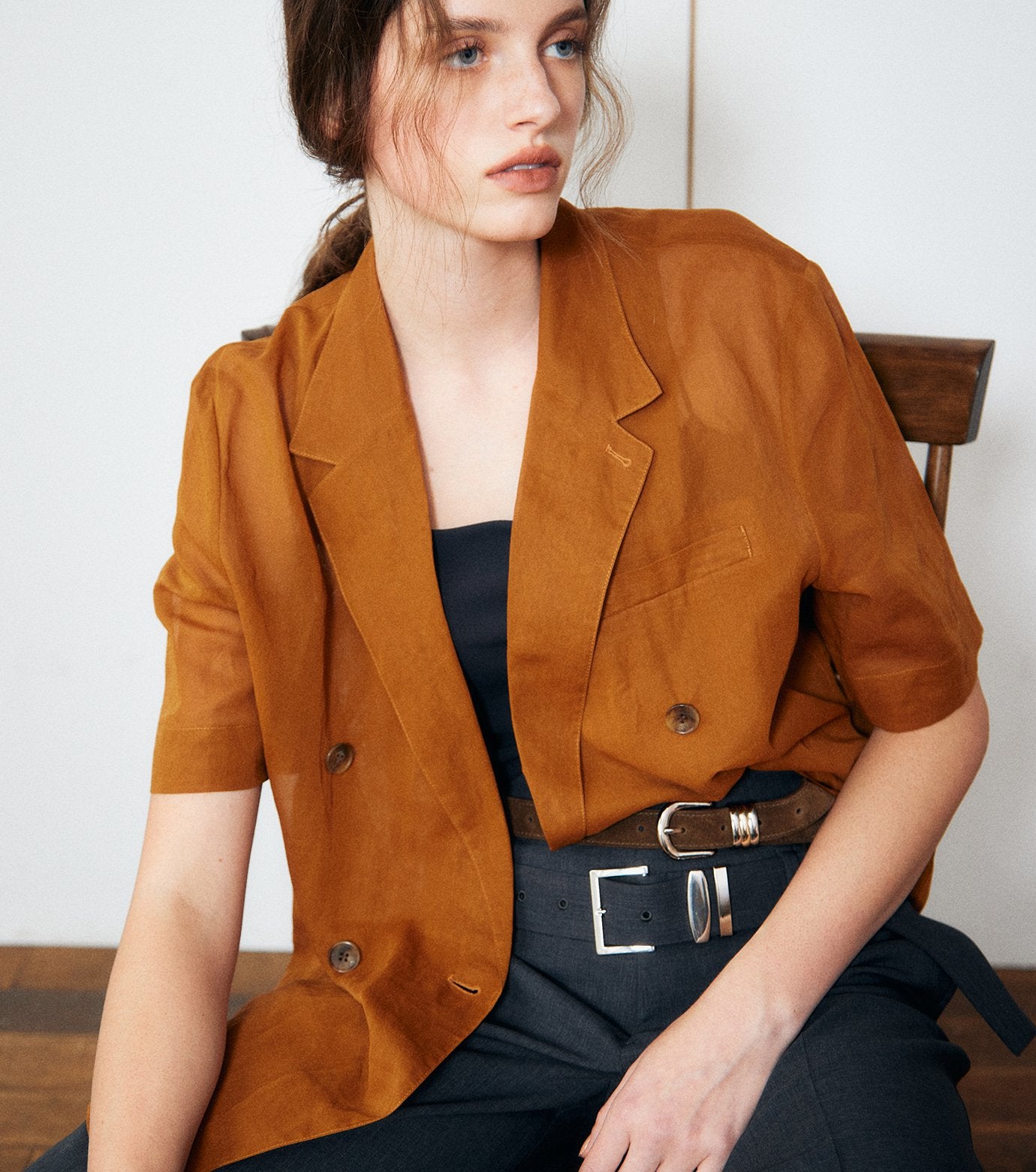 Low-Rise Trousers w/Belt