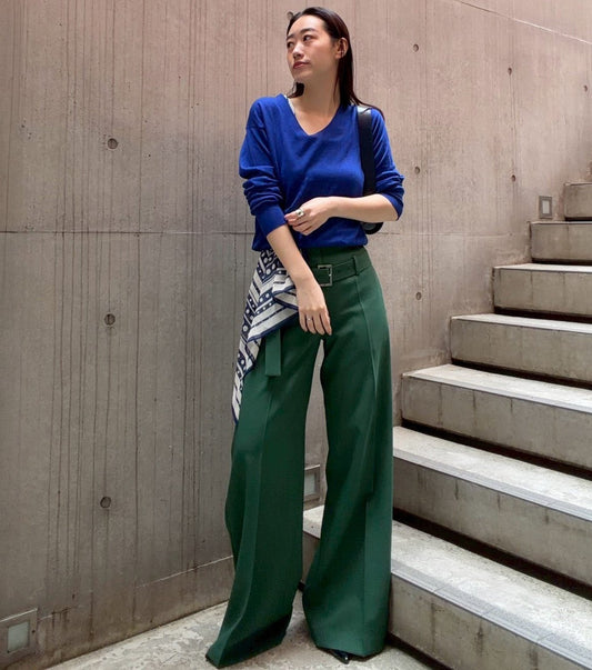 Low-Rise Trousers w/Belt