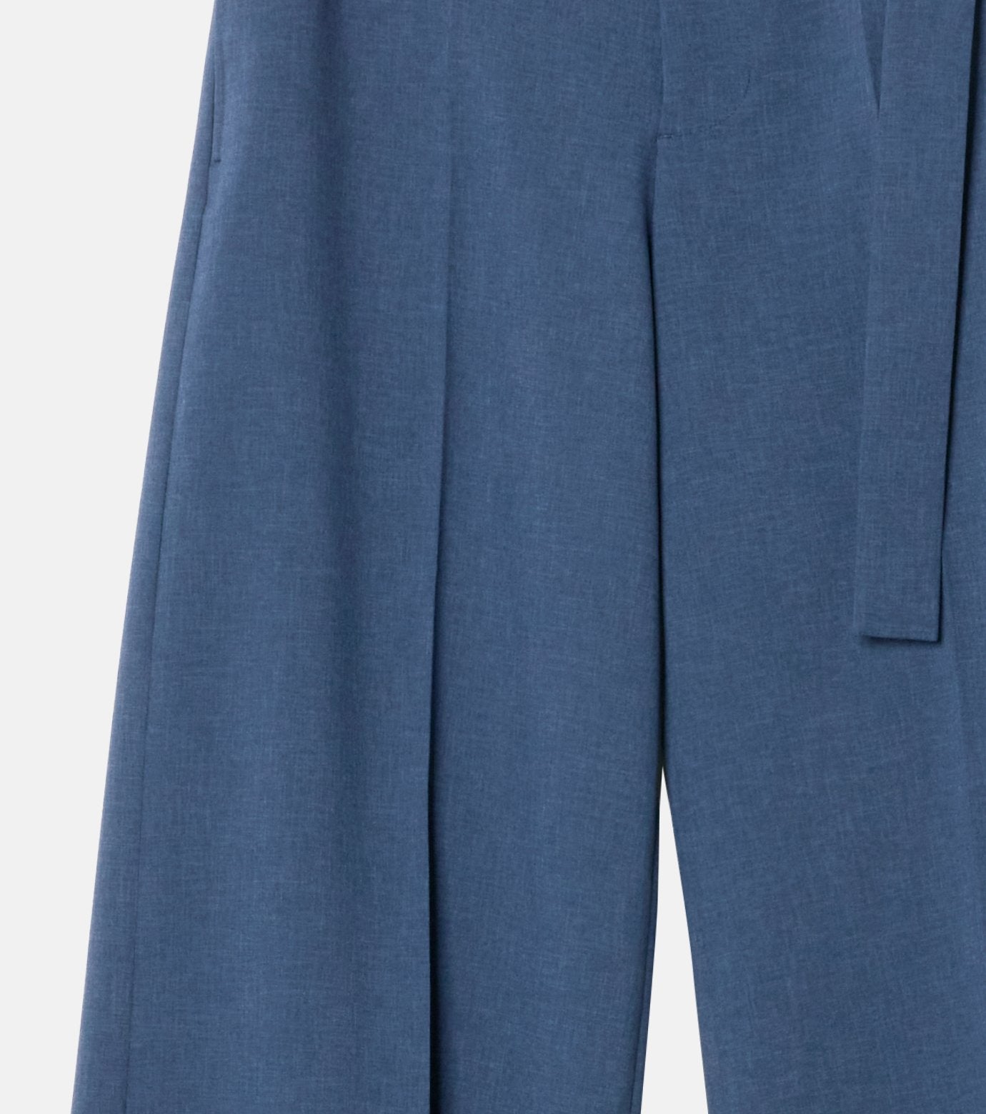Low-Rise Trousers w/Belt