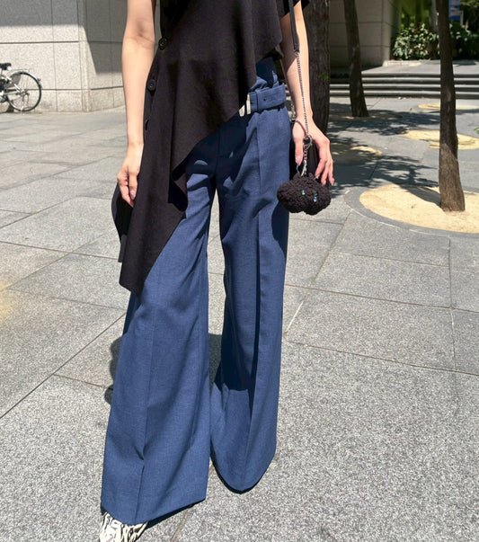 Low-Rise Trousers w/Belt