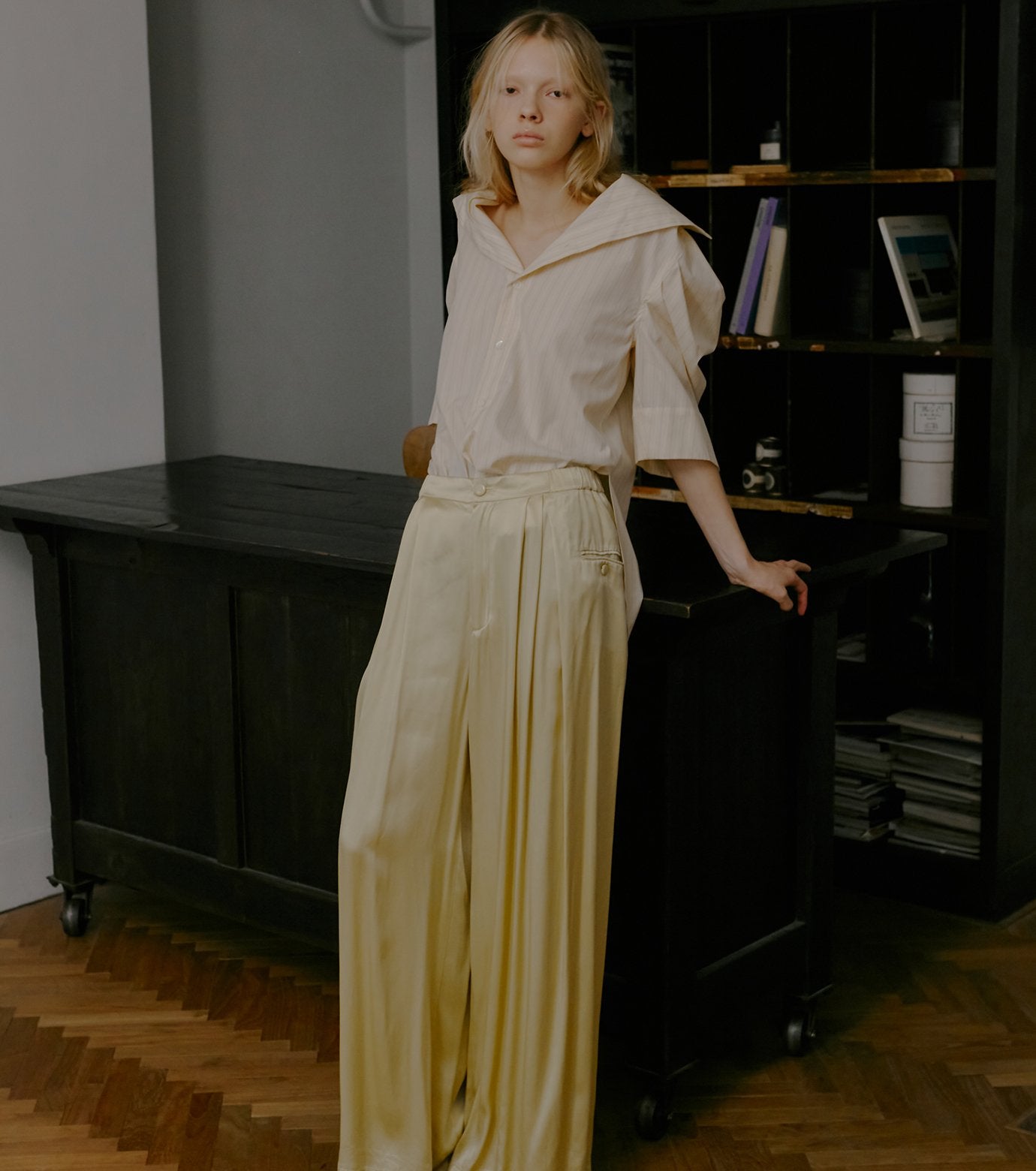 Tuck-Sleeve Short Sleeve Shirt