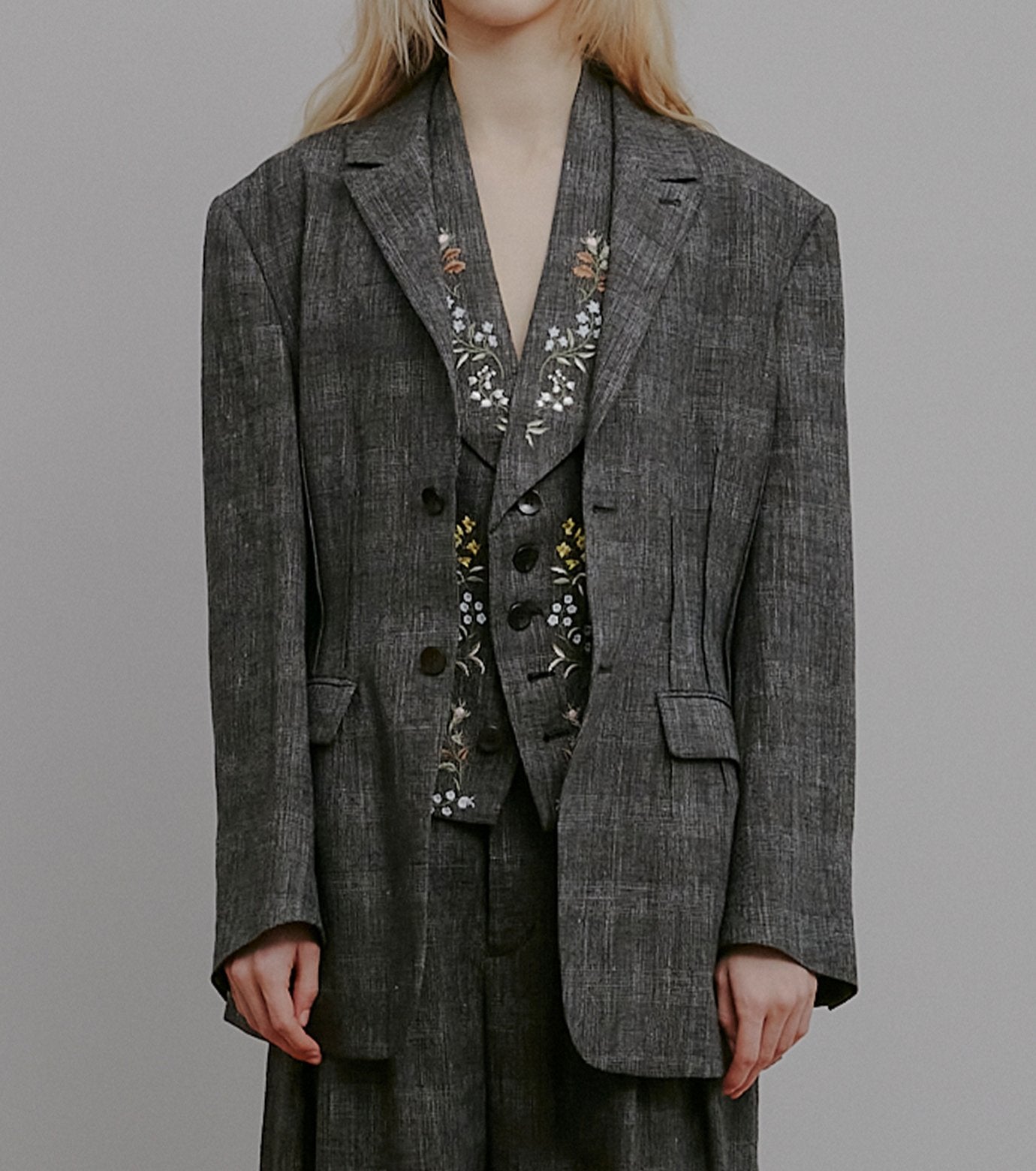 Jacquard Tuck-Detail Jacket
