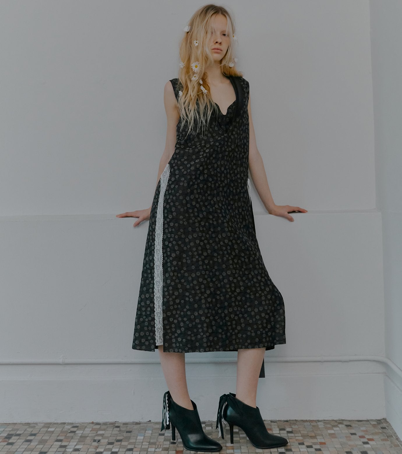 Floral Jacquard Shawl Collar Dress