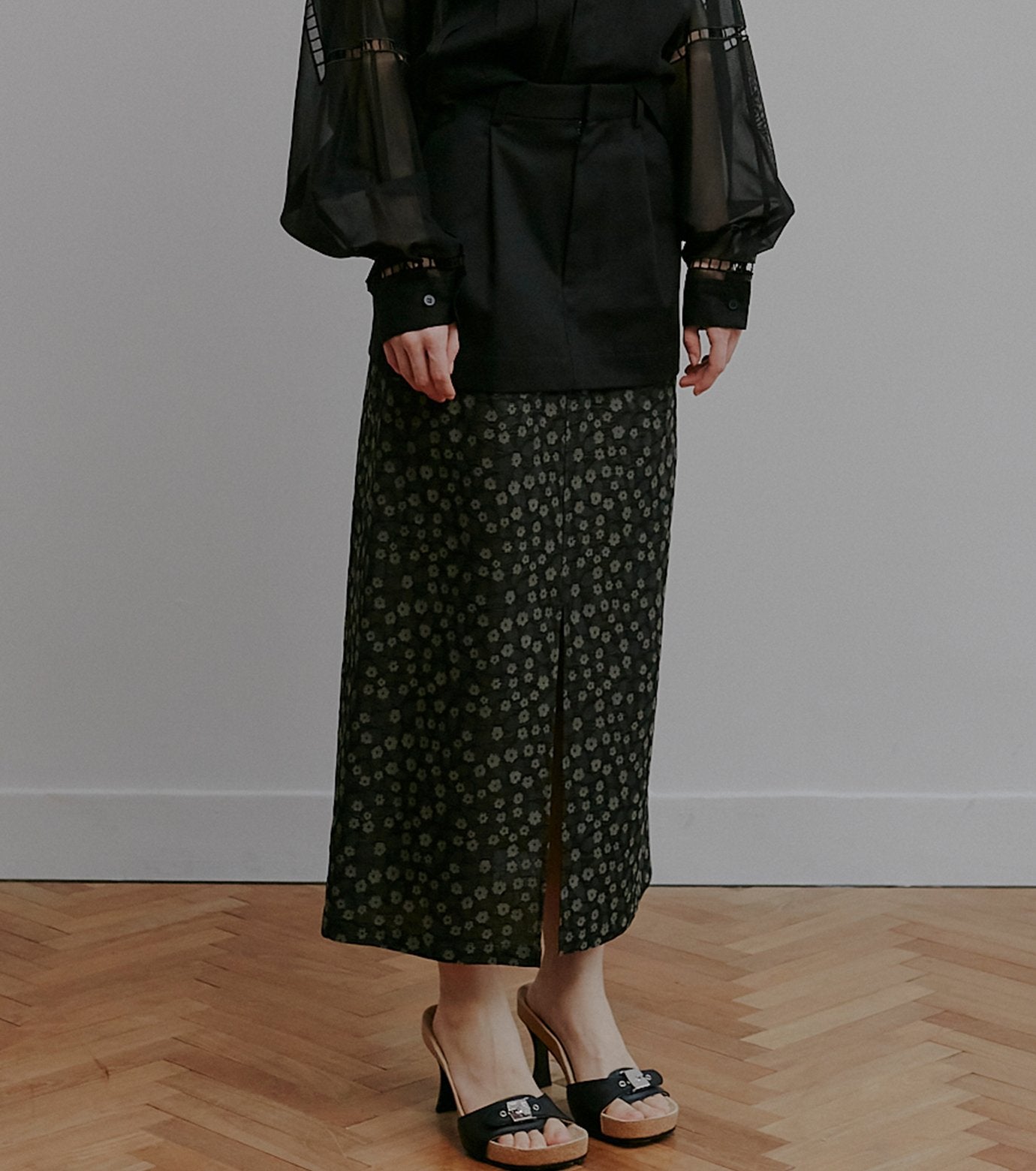 Floral Jacquard Layered Skirt