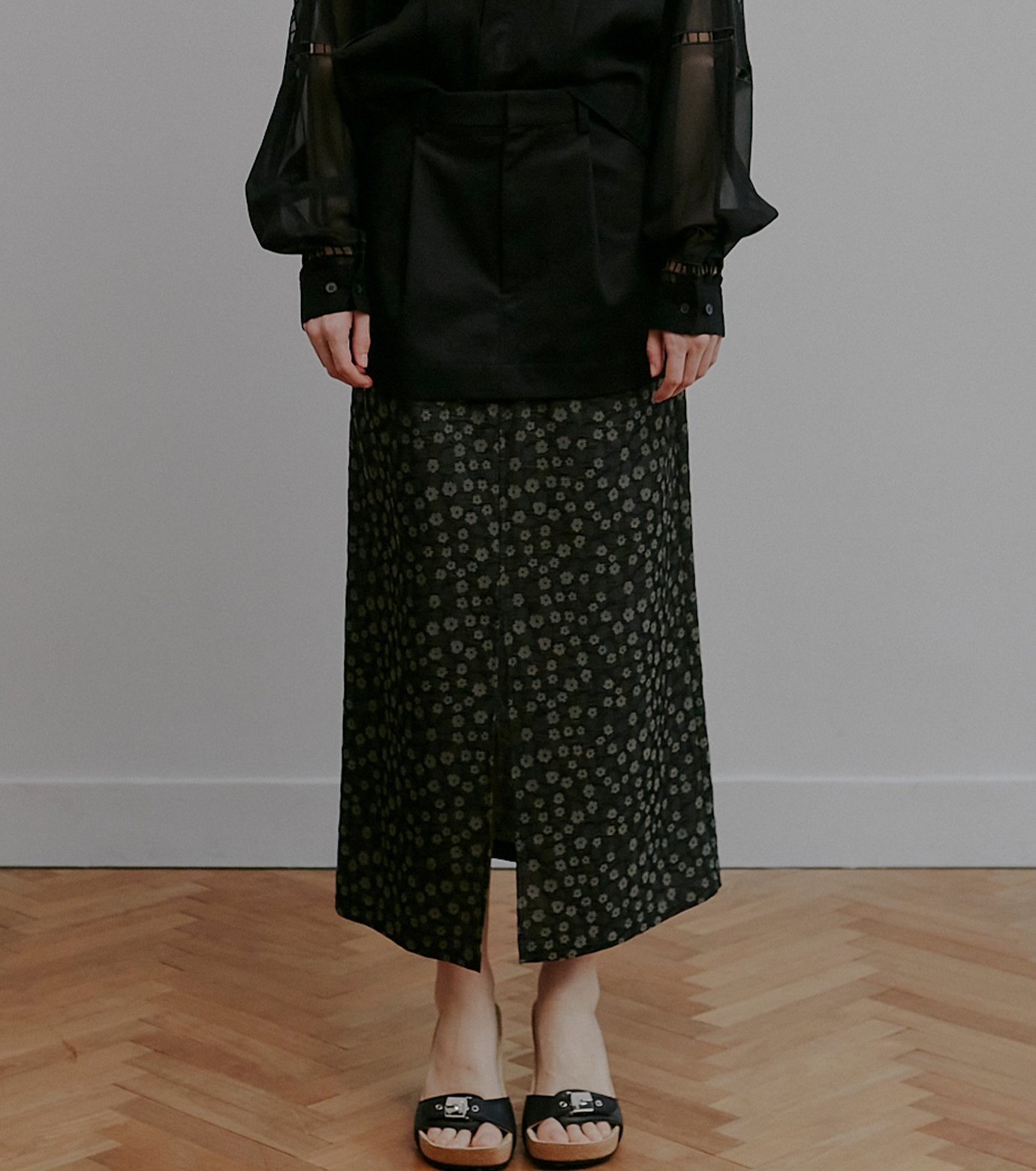 Floral Jacquard Layered Skirt