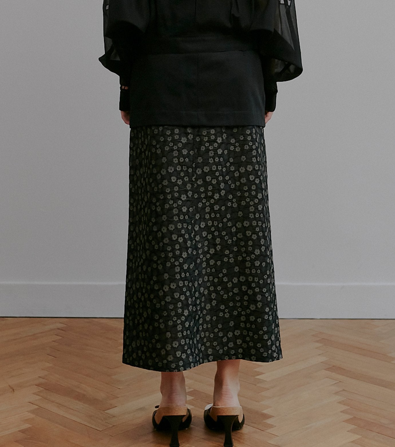 Floral Jacquard Layered Skirt