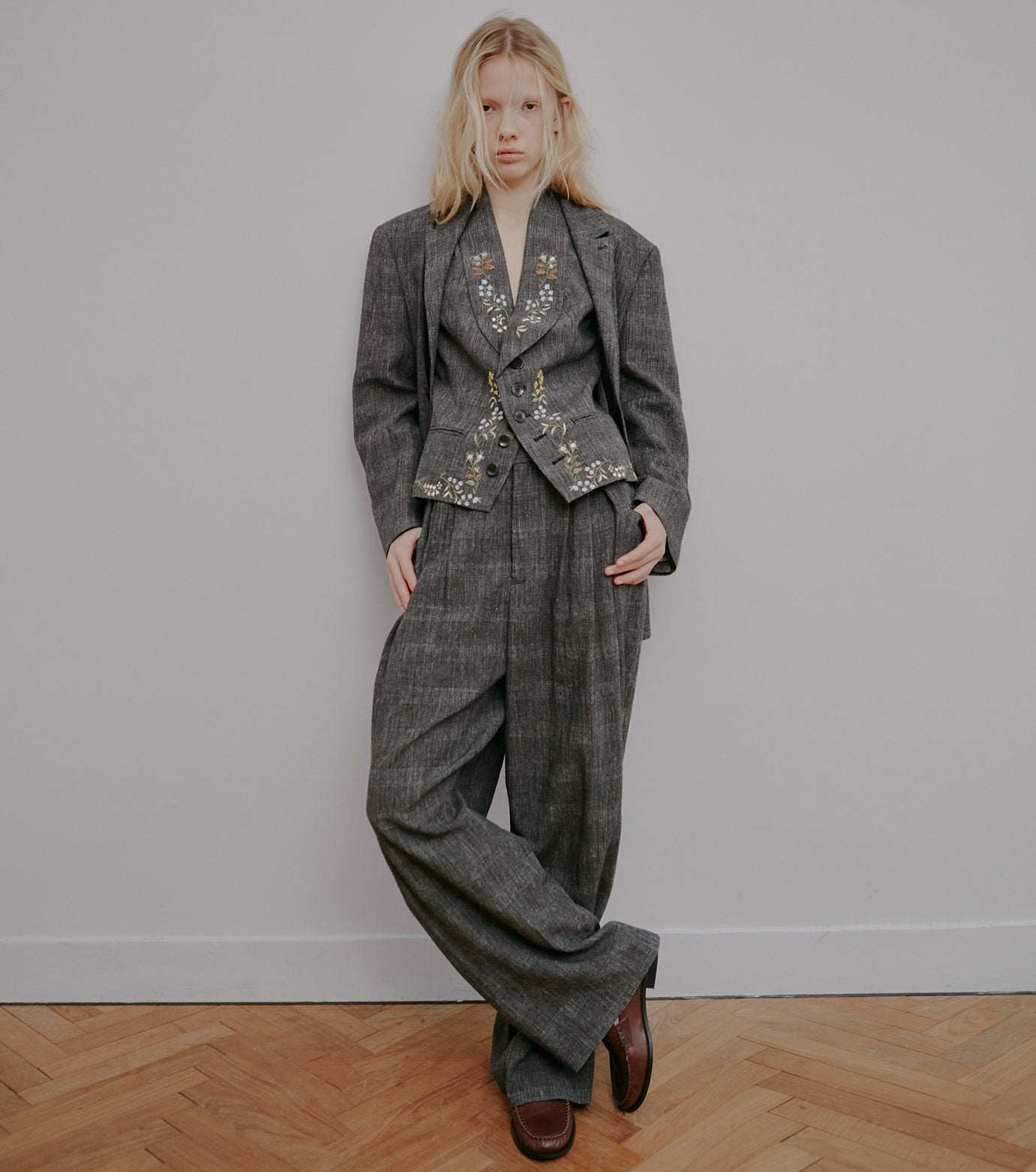 Jacquard Tuck-Detail Trousers