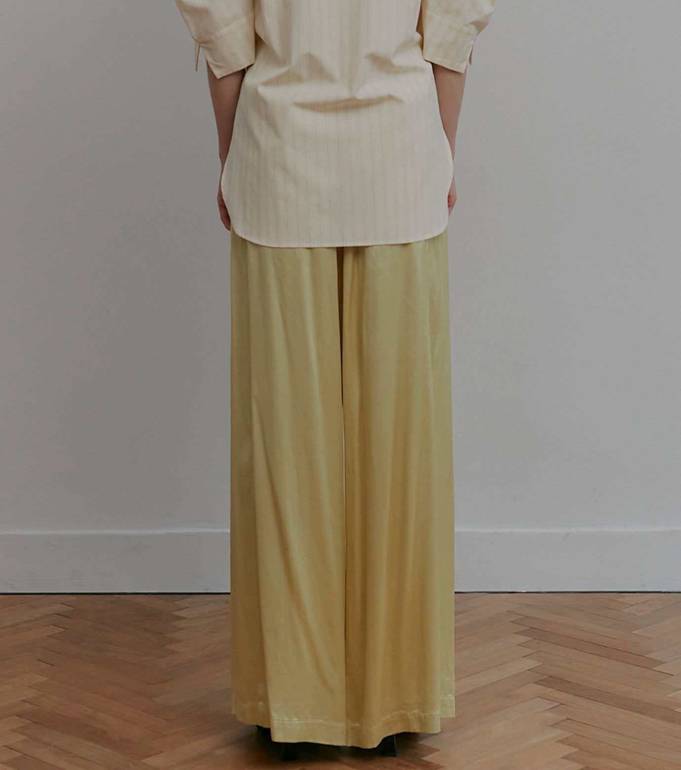 Pigment-Dyed Relaxed Pants