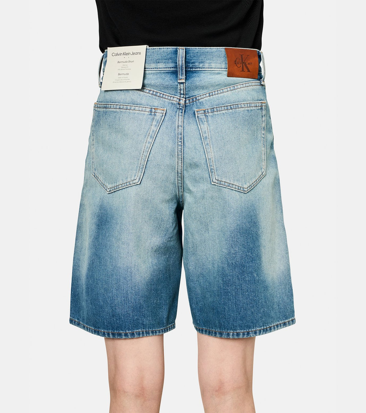 RELAXED BERMUDA SHORT