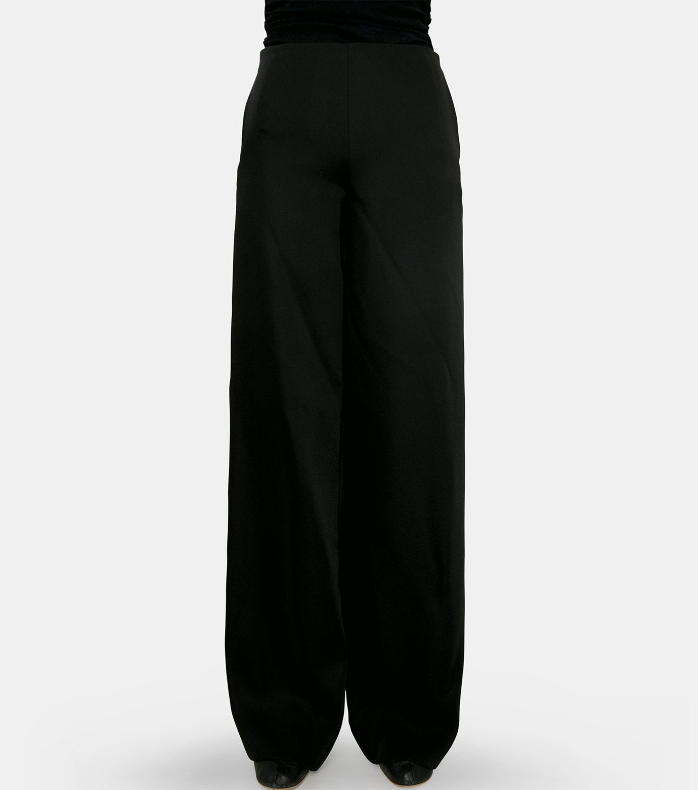 Minimal Fluid Pants