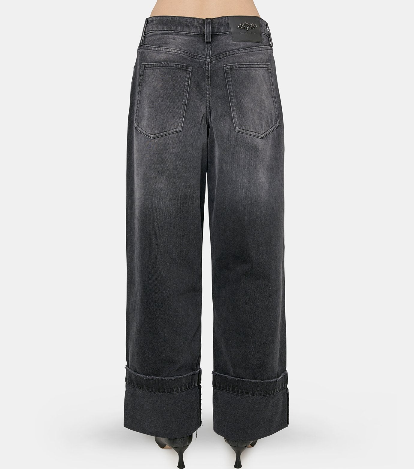 Distressed Straight Leg Jeans w/Emb