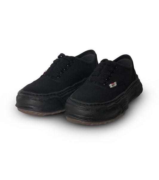BAKER26 canvas sneak