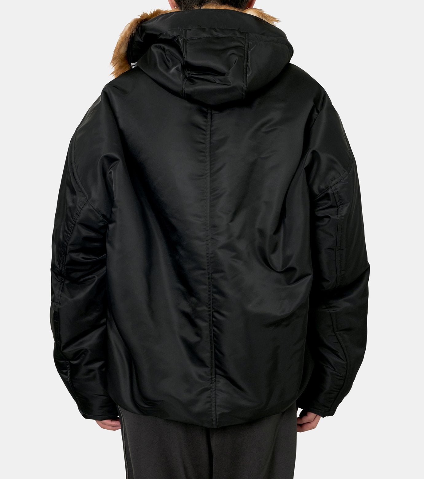 BOTTOM FOLDED HOODED BL