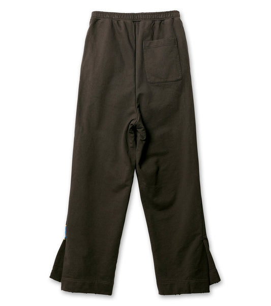 COLLAGE PRINT RESIZED PANTS