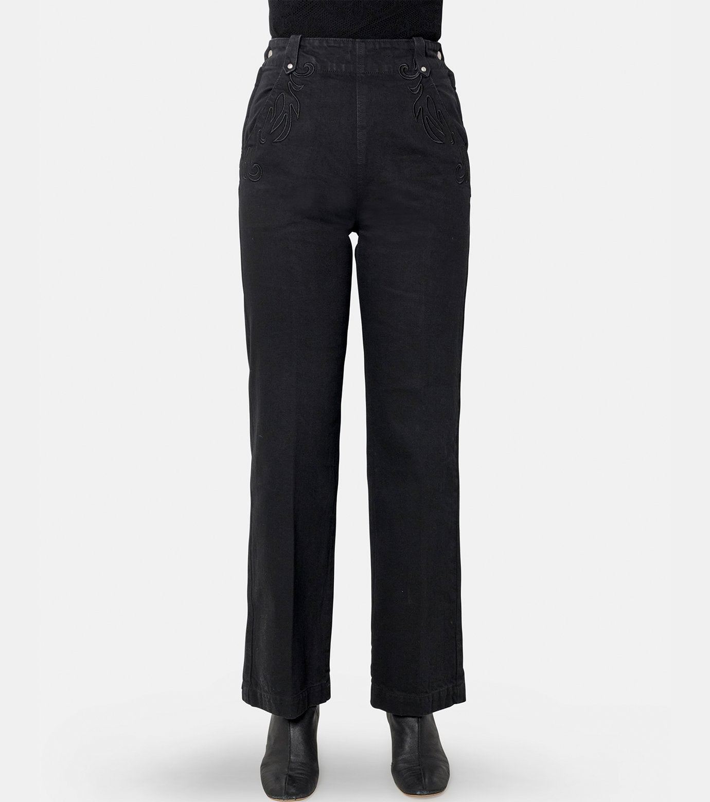 High-Waisted Jeans