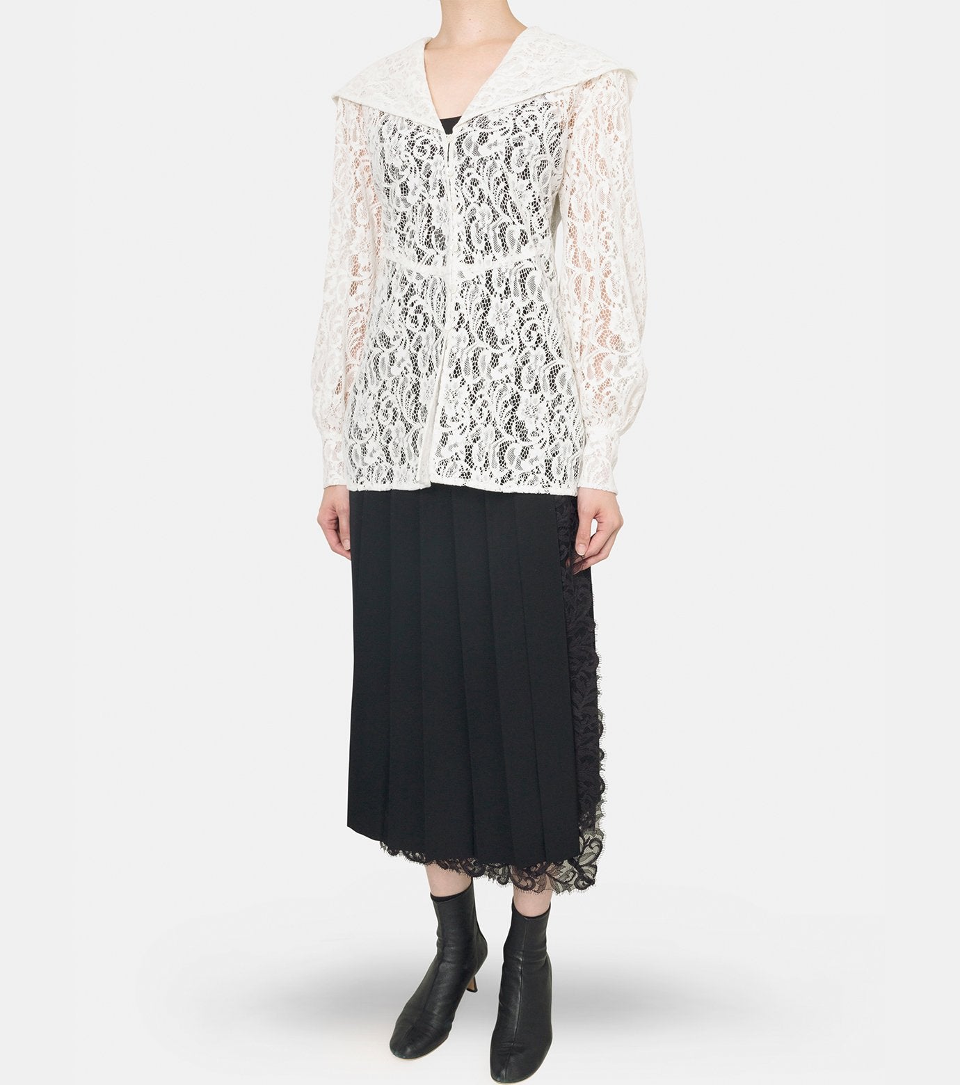 Flocked Lace Sailor Collar Blouse